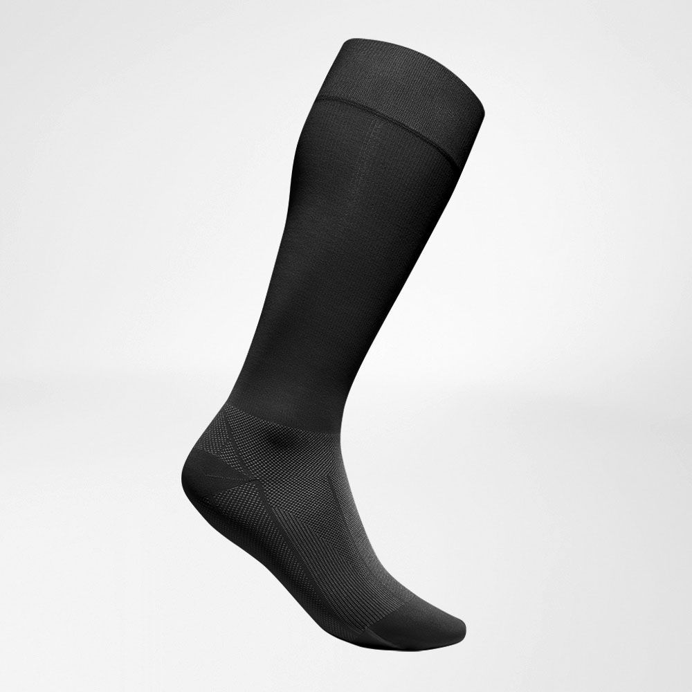 Seitliche Komplettansicht des Sportsocken zur Regeneration