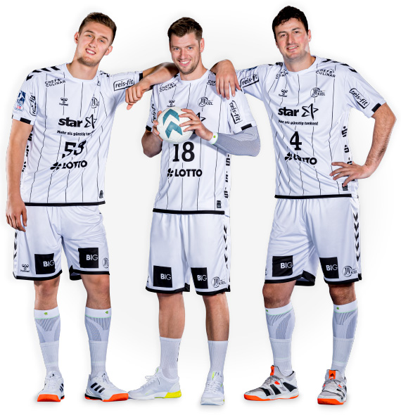 Haben zurecht gut lachen: Die Spieler des THW Kiel mit unseren Produkten Handballer Nikola Bilyk	 Niclas Ekberg und Domagoj Duvnjak vom THW Kiel posieren gut gelaunt