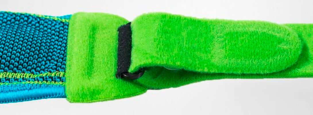 Knee Strap Detailaufnahme Detailansicht des Verschlusses der Sports Knee Strap