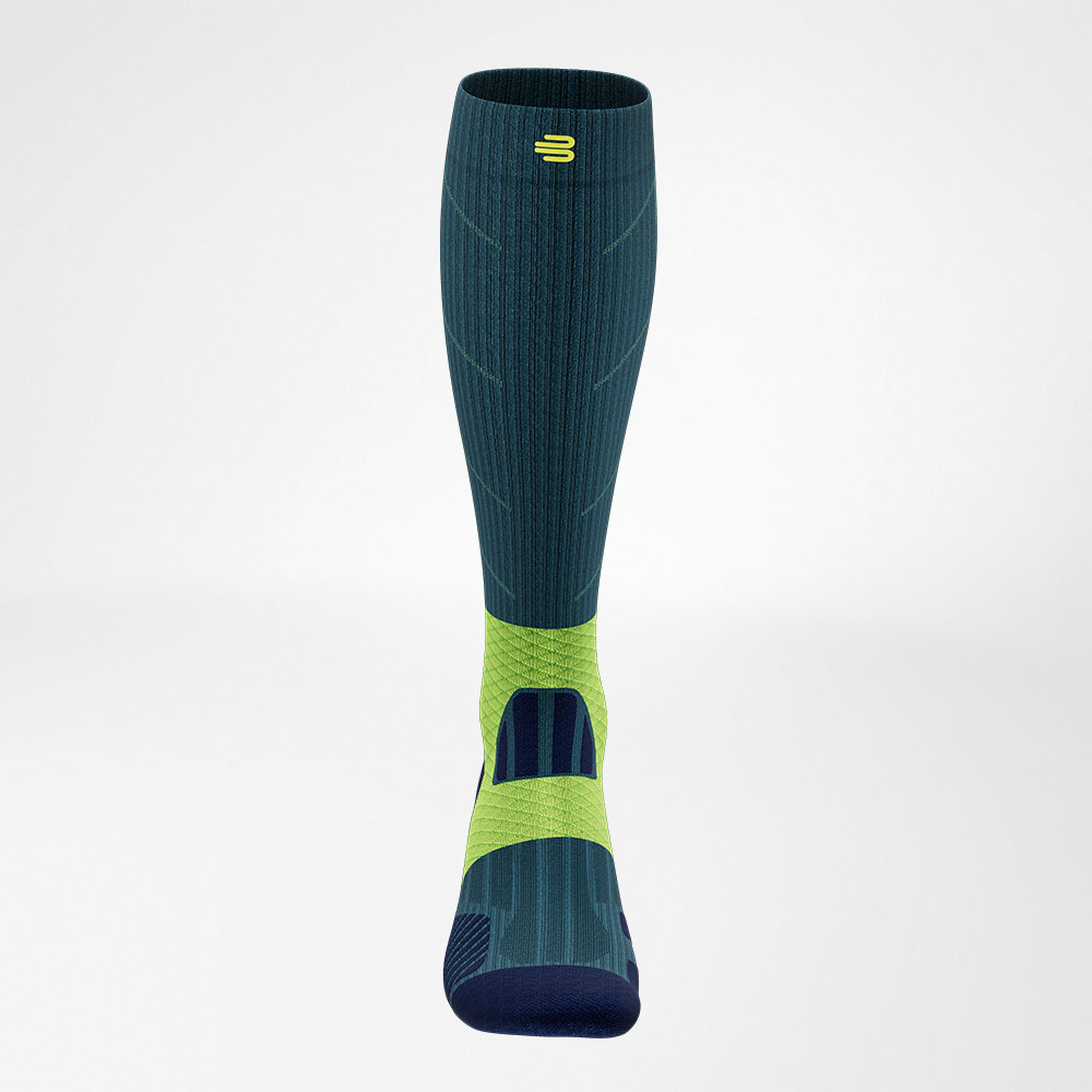 Trailrun-Laufsocken blau-grün Vorderansicht Vorderansicht der blau-grünen Trailrun - Laufsocken