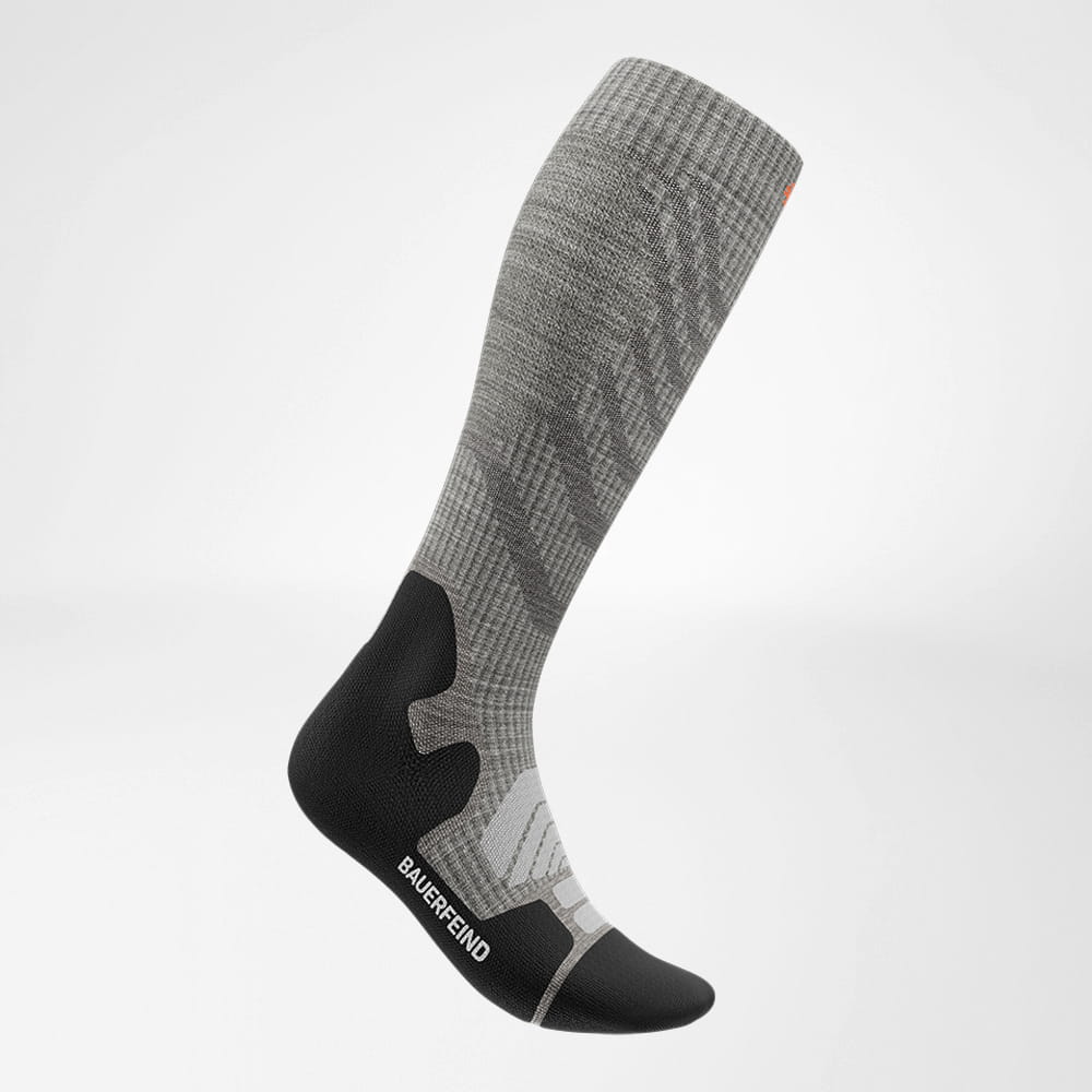 Merino-Wandersocken hellgrau Seitenansicht Seitenansicht der Merino-Wandersocken in hellgrau